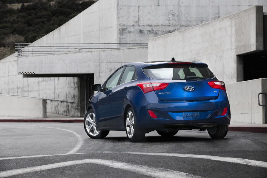  Hyundai Elantra GT 2012 года  (фото 50 из 151)